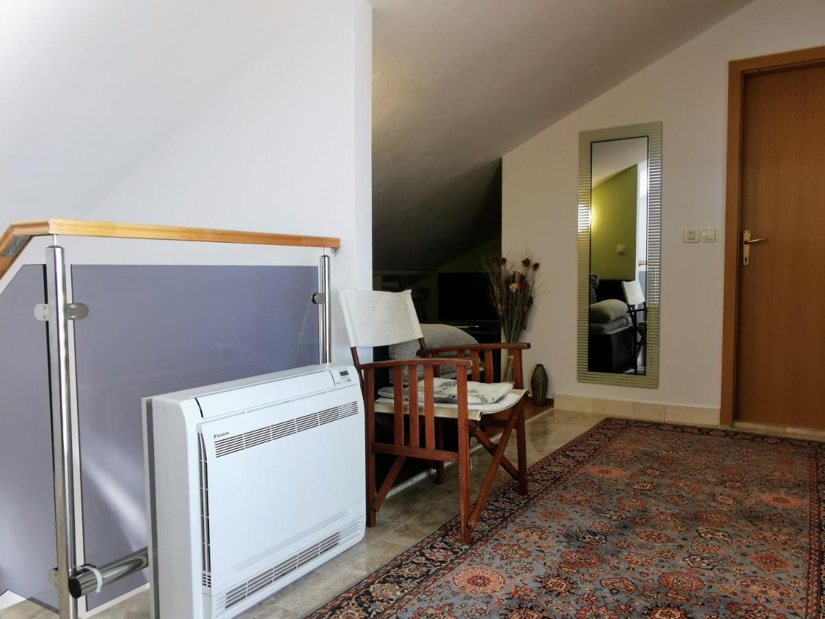 Villa Lille Трогир Экстерьер фото
