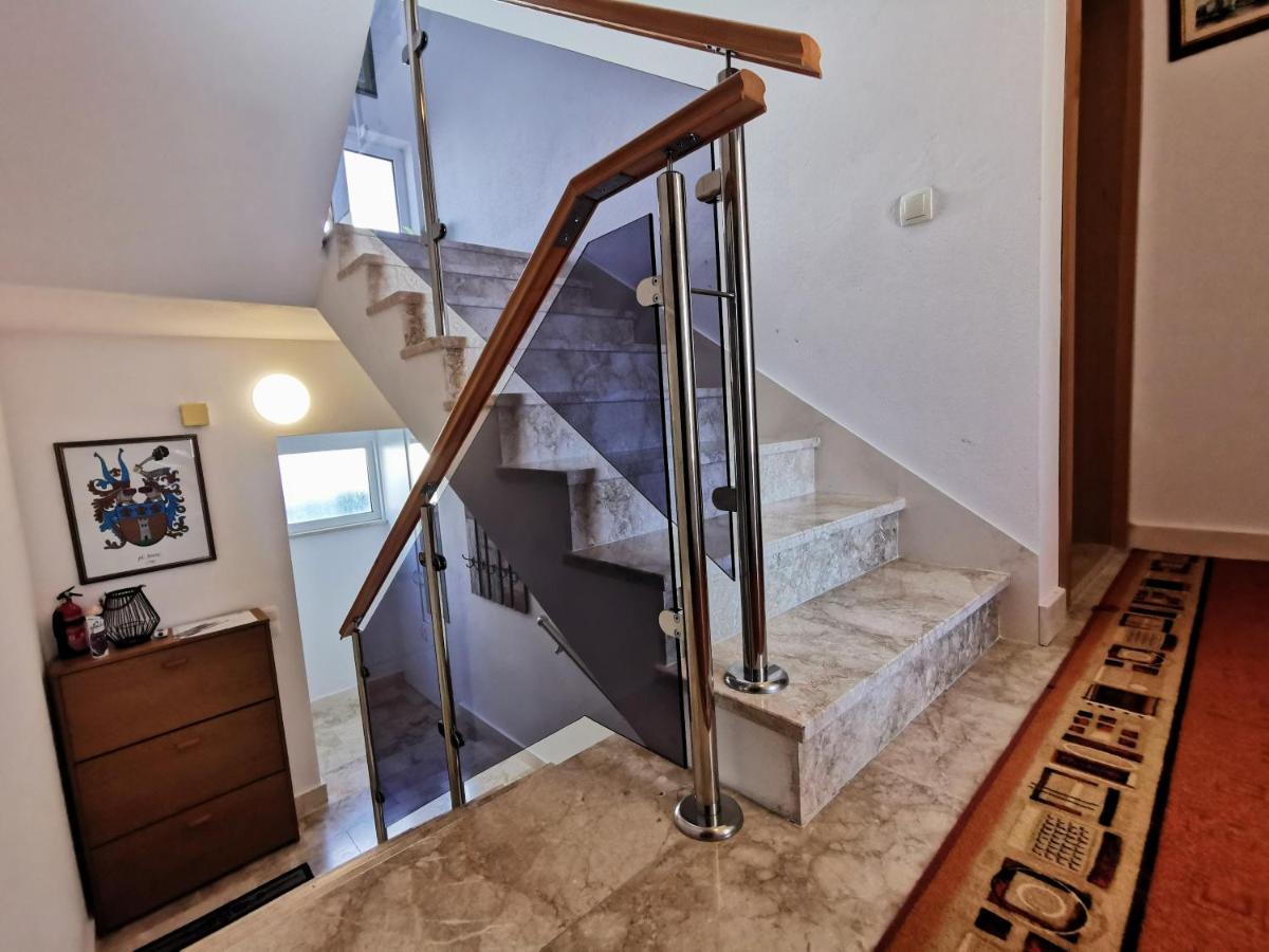Villa Lille Трогир Экстерьер фото