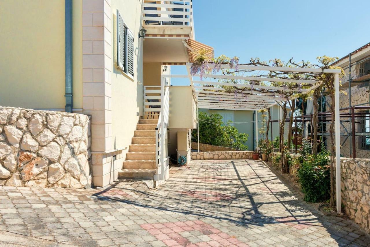Villa Lille Трогир Экстерьер фото